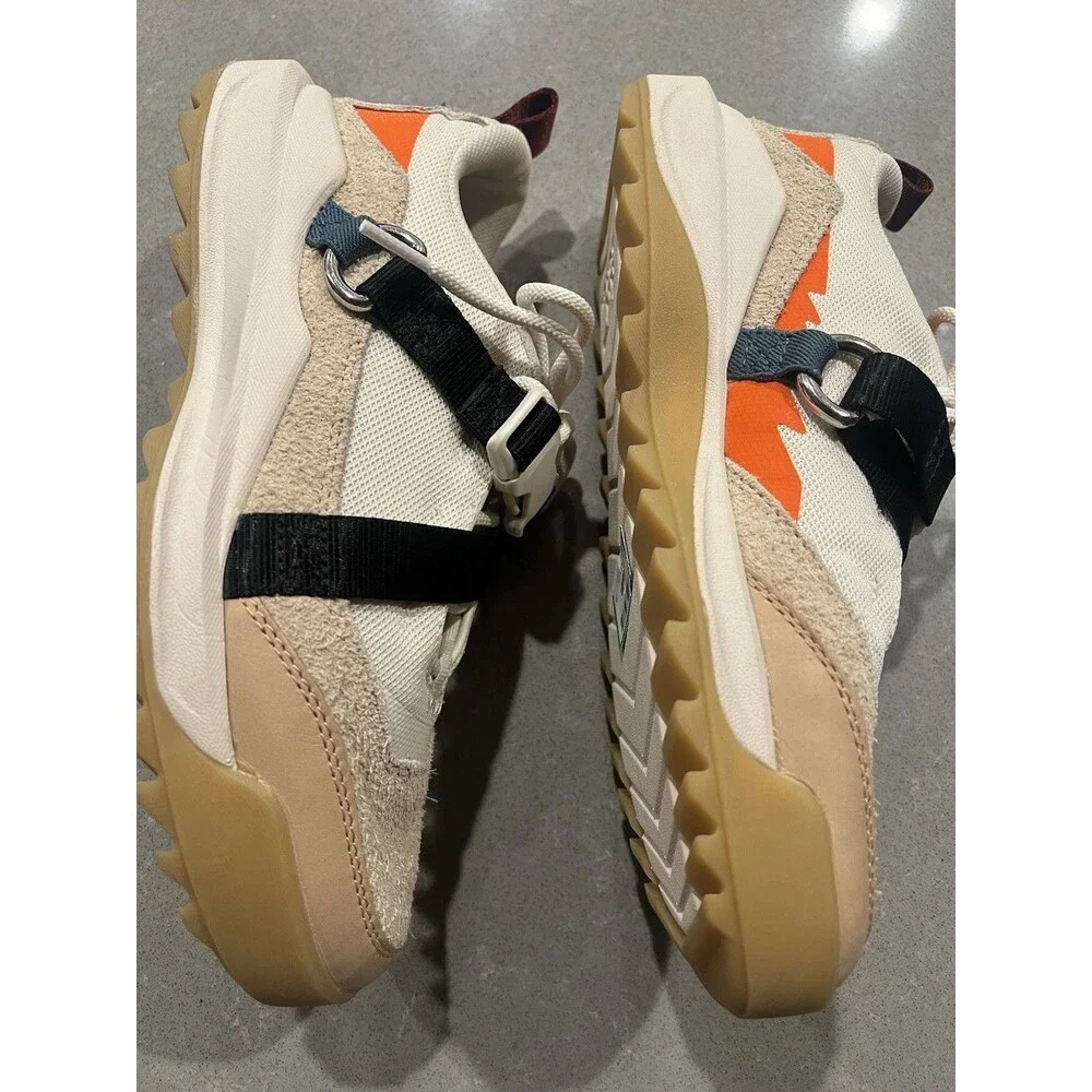Sorel ona 718
